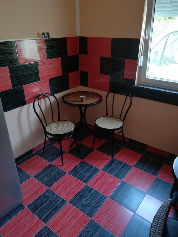 Cinema House Single & Double & Guest house