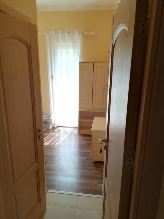 Hiša za goste Cinema House Single & Double &