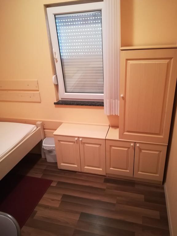 Hiša za goste Cinema House Single & Double & Pula